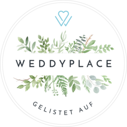 badge gelistet Eure Lovestory in Foto und Film Hochzeitsfotograf Dresden - Mittagsfoto - Lovestory & Couplegoals